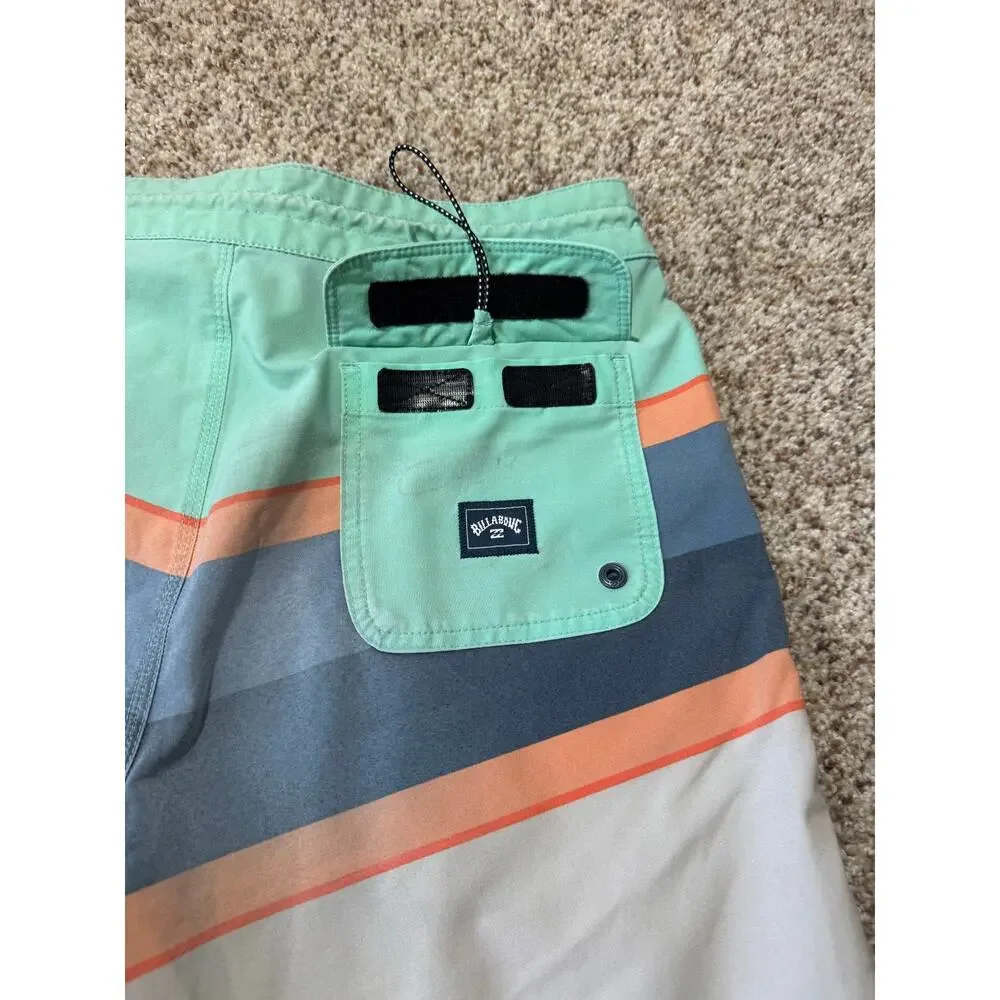 Billabong Men's 73 Spinner Lo Tide Boardshorts Size 28 Striped Swim Trunks Surf